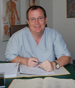 Cabinet Medical Dr. Claici, Timisoara, cabinet medical de acupunctura, homeopatie, reflexoterapie, reiki si medicina traditionala.  Doctor Dorin Claici, Doru Miu