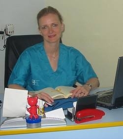 Dr Toszegi: Cabinet Medicina Dentara Dr Toszegi Ramona, Cabinet Stomatologie Generala Cabinet Chirugie Orala, Montare Bijuterii Dentare, Albirea dintilor Timisoara Romania