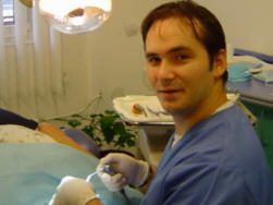 Dr. Borcoman: Cabinet Medicina Dentara Dr. Borcoman Timisoara - medicina dentara, stomatologie estetica, bijuterii dentare, albiri dentare, proteze scheletata, clinica de ortodontie StomaDentalLine, Dr. Marius Borcoman, Dr. Carmen Borcoman, Stoma Dental Line