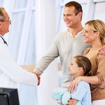 family_doctor_and_patients_in_office