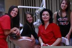 Dr. Camelia Szuhanek:Smile Center: Cabinet de Ortodontie Dr. Camelia Szuhanek, Tratamente ortodontice cu aparate fixe clasice si estetice, Timisoara